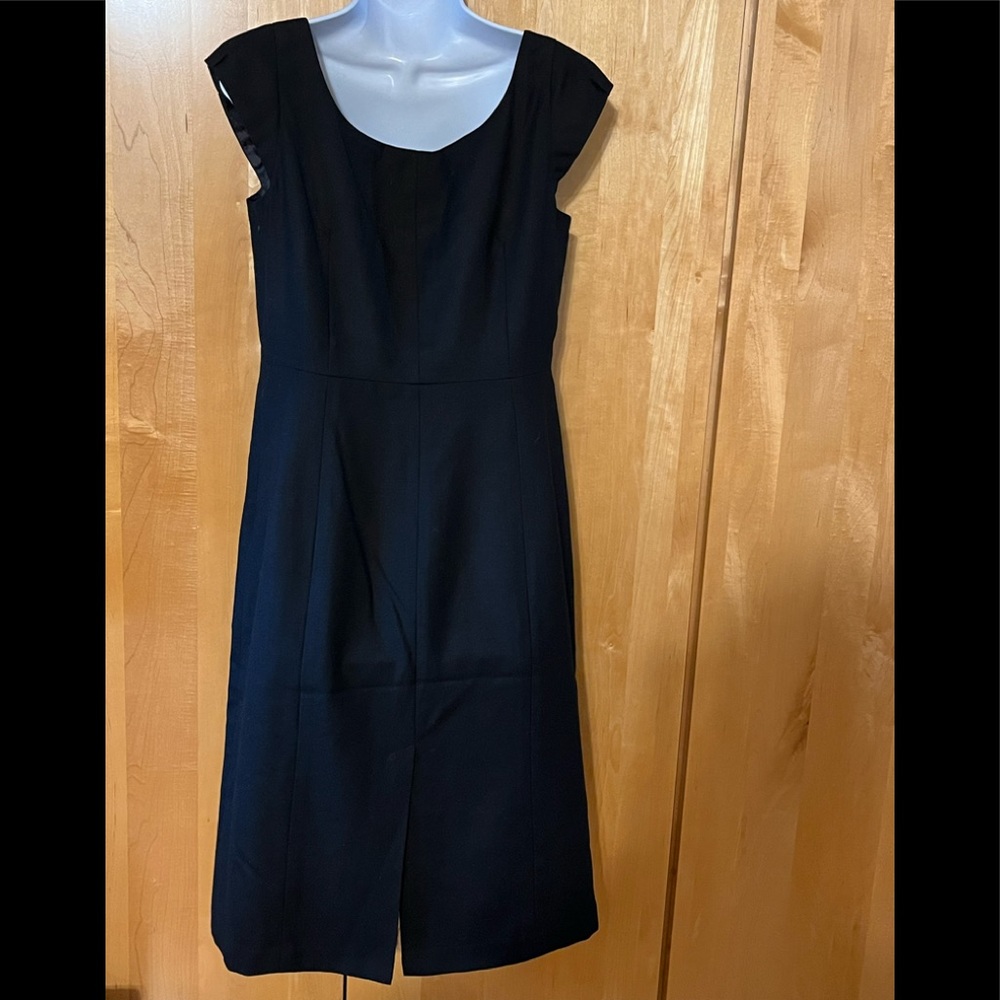 Brand New-w Tags! Banana Republic Black Wool dress! Woman’s size 12